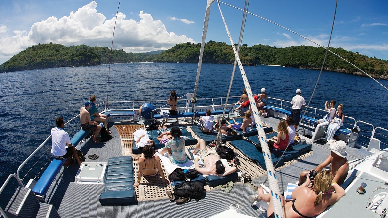 Catamaran 54 4