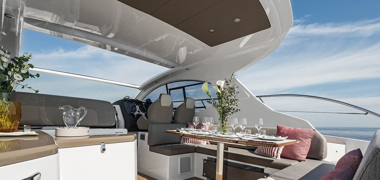 Atlantis 43 4