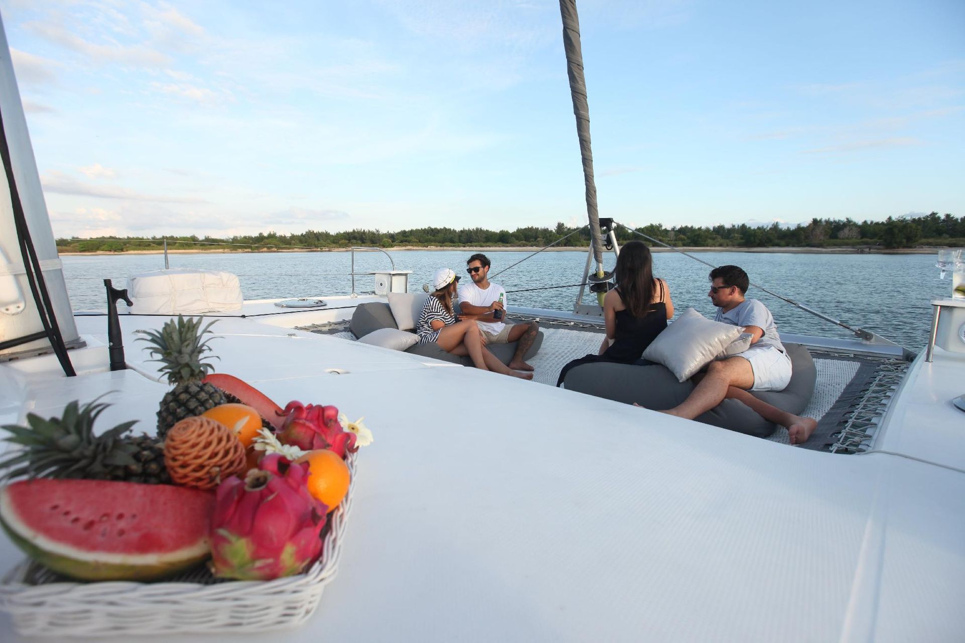 Catamaran 43 5