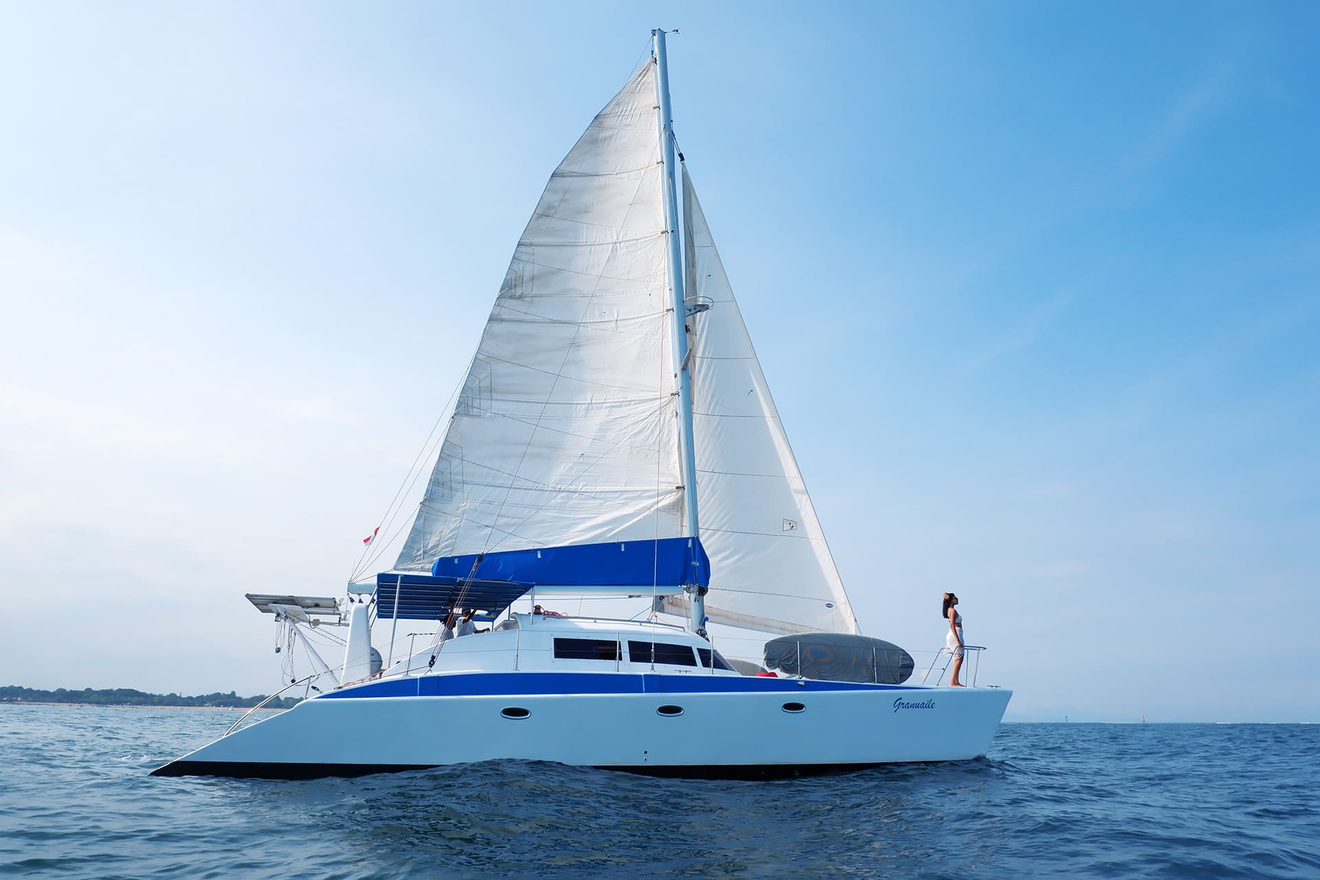 Catamaran 45 2