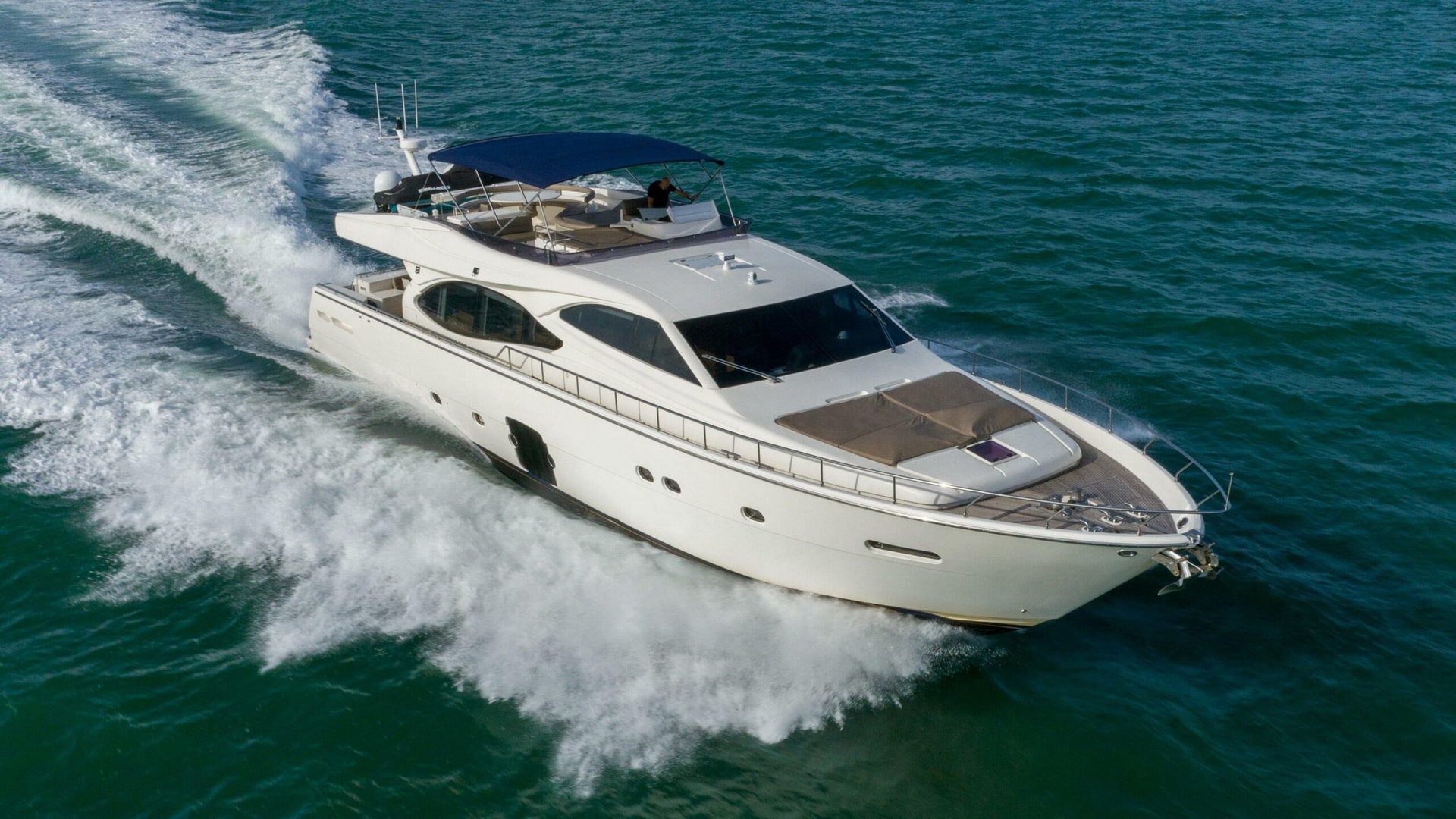 Ferretti 780 1