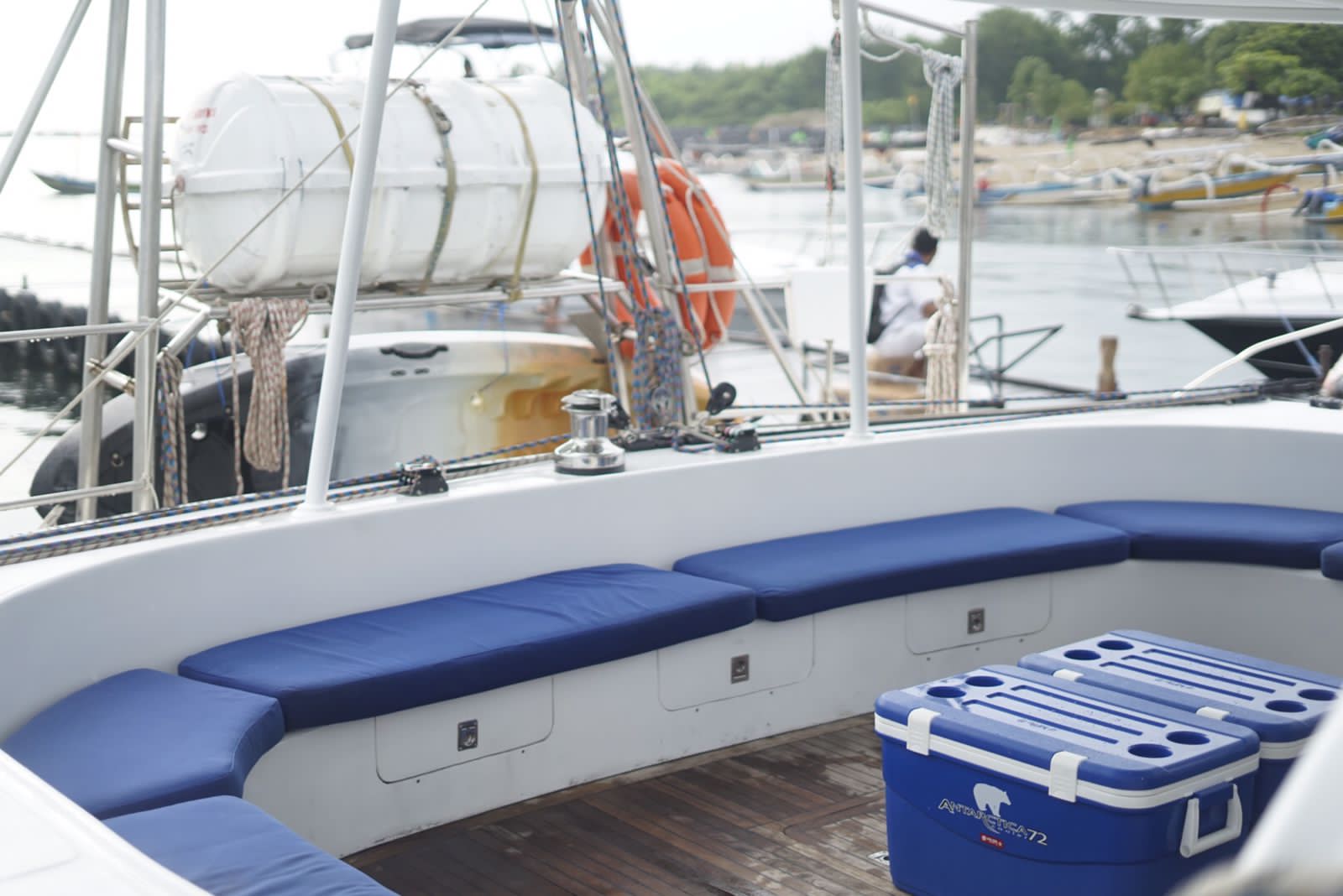 Catamaran 22 6