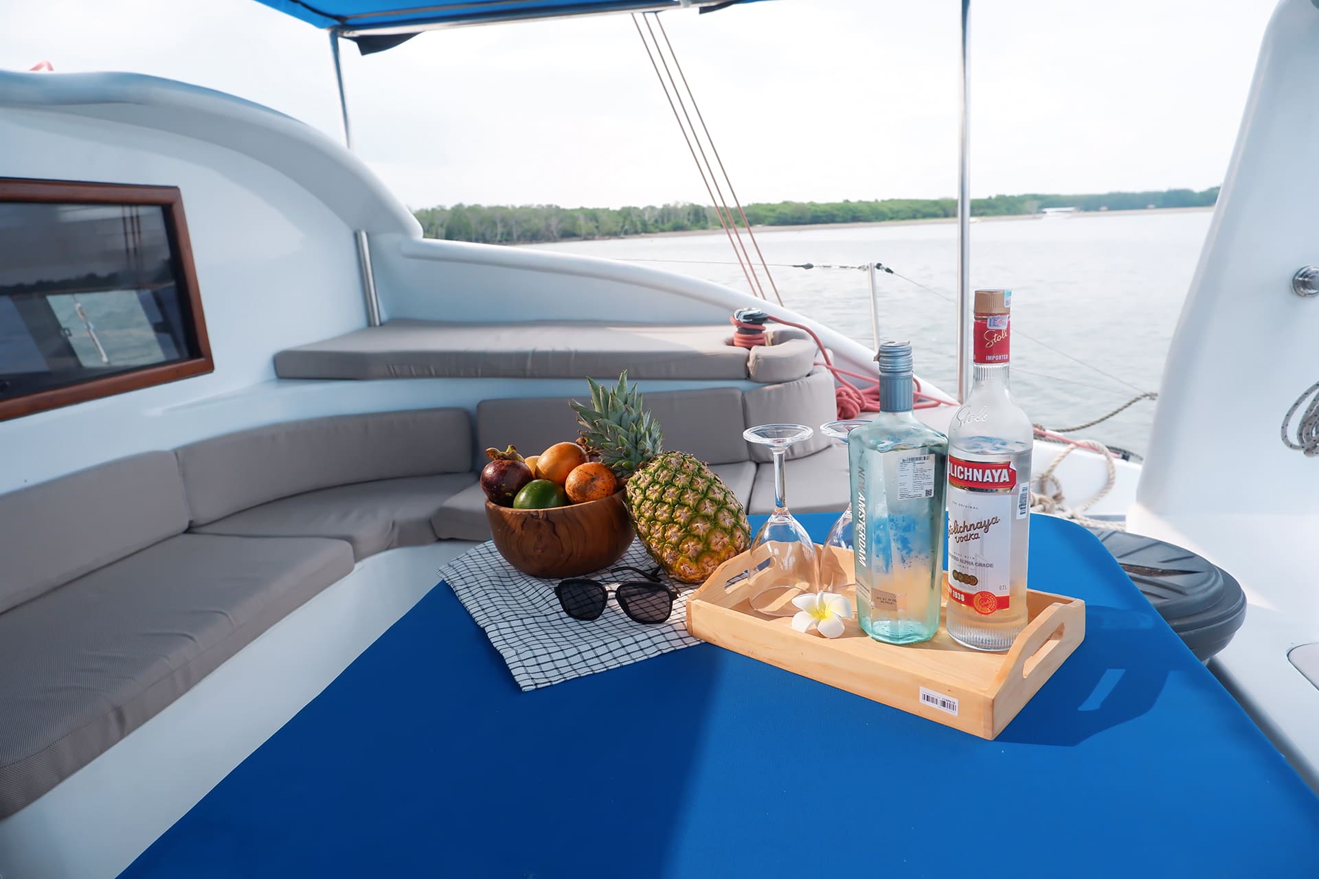 Catamaran 45 7