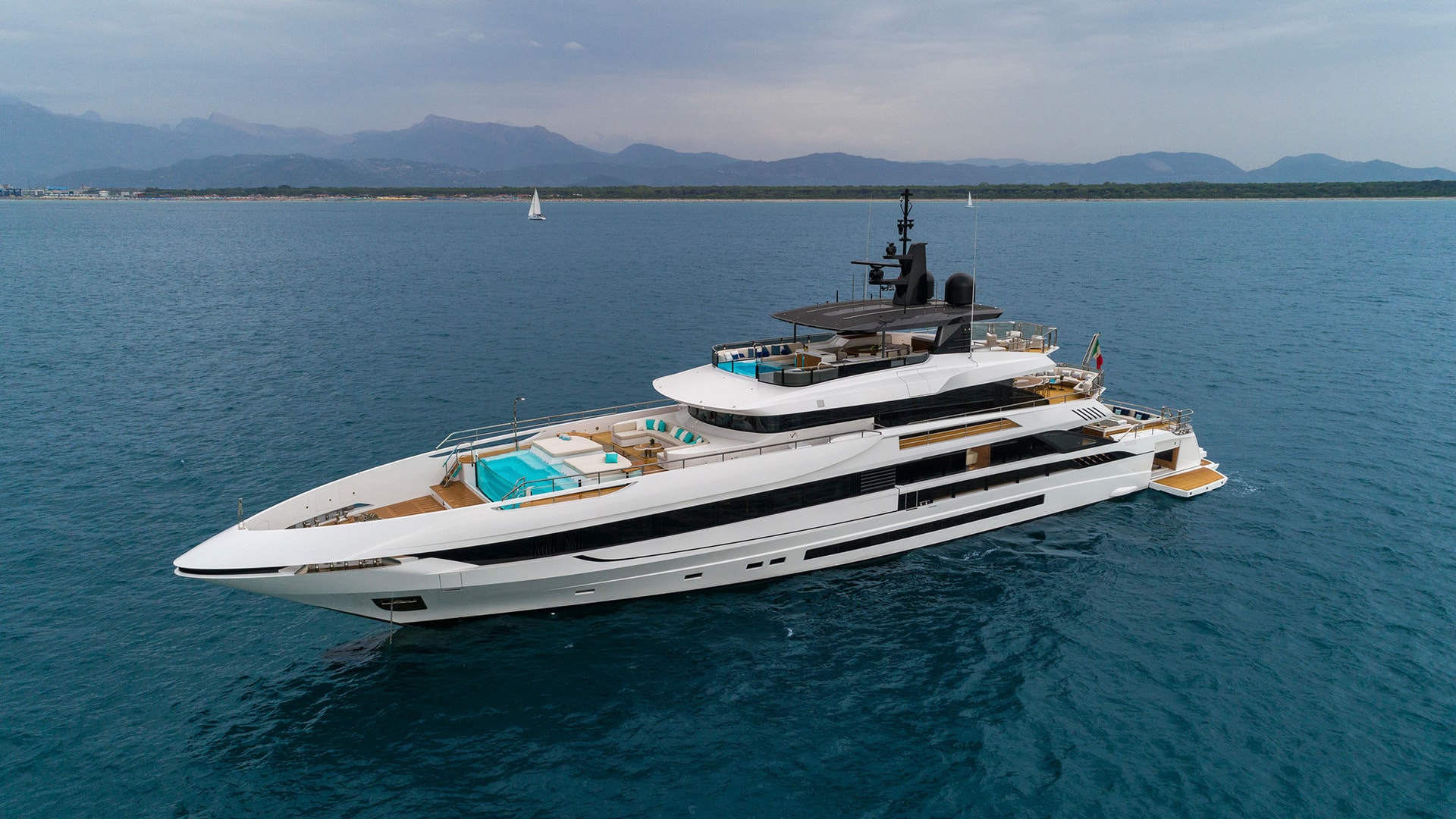 Maverick 8